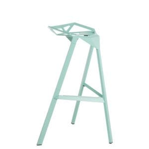 Taburete Stool One Magis en aluminio para barra y terrazao
