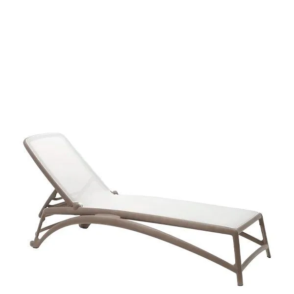 Tumbona Atlantico ergonómica apilable para exterior